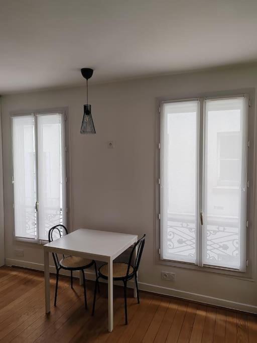 Moderno Al Centro Di - Republique