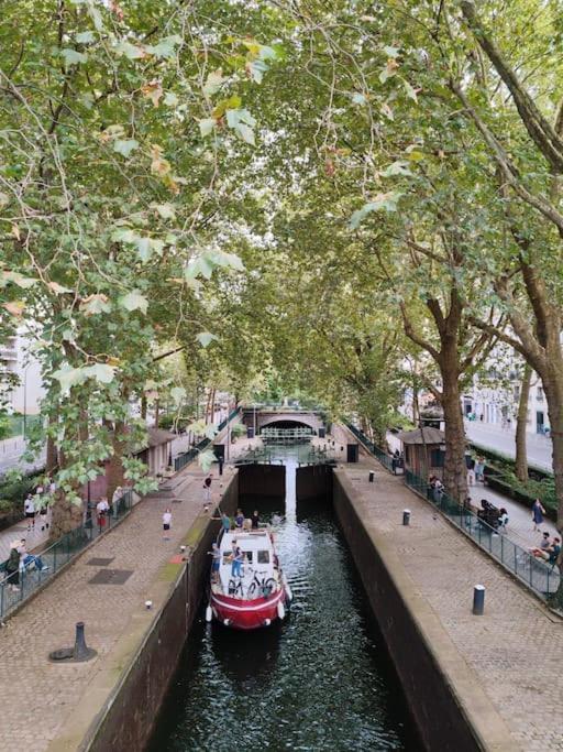 Moderno Al Centro Di - Republique * Paris